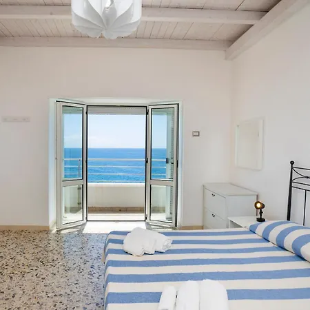 شقة فندقية La Punta مارينا دي كاميروتا