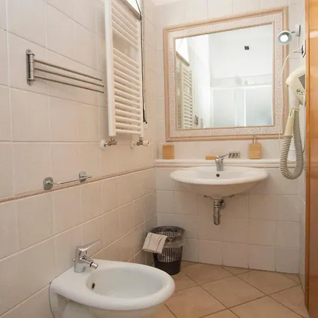 La Punta 公寓式酒店 卡梅罗塔的码头