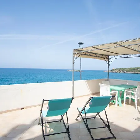 La Punta 3* 卡梅罗塔的码头