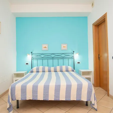 Lägenhetshotell La Punta Marina di Camerota