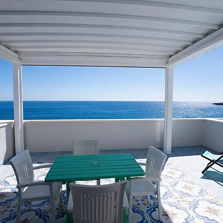 Aparthotel La Punta Marina di Camerota